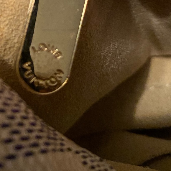 Louis Vuitton Artsy MM Oversized Slouchy purse. Beautiful Azure Demure leather - Picture 4 of 15